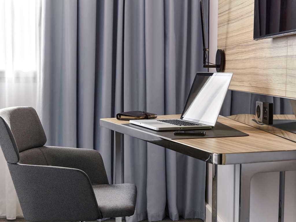 Novotel Charleroi Centre Εξωτερικό φωτογραφία