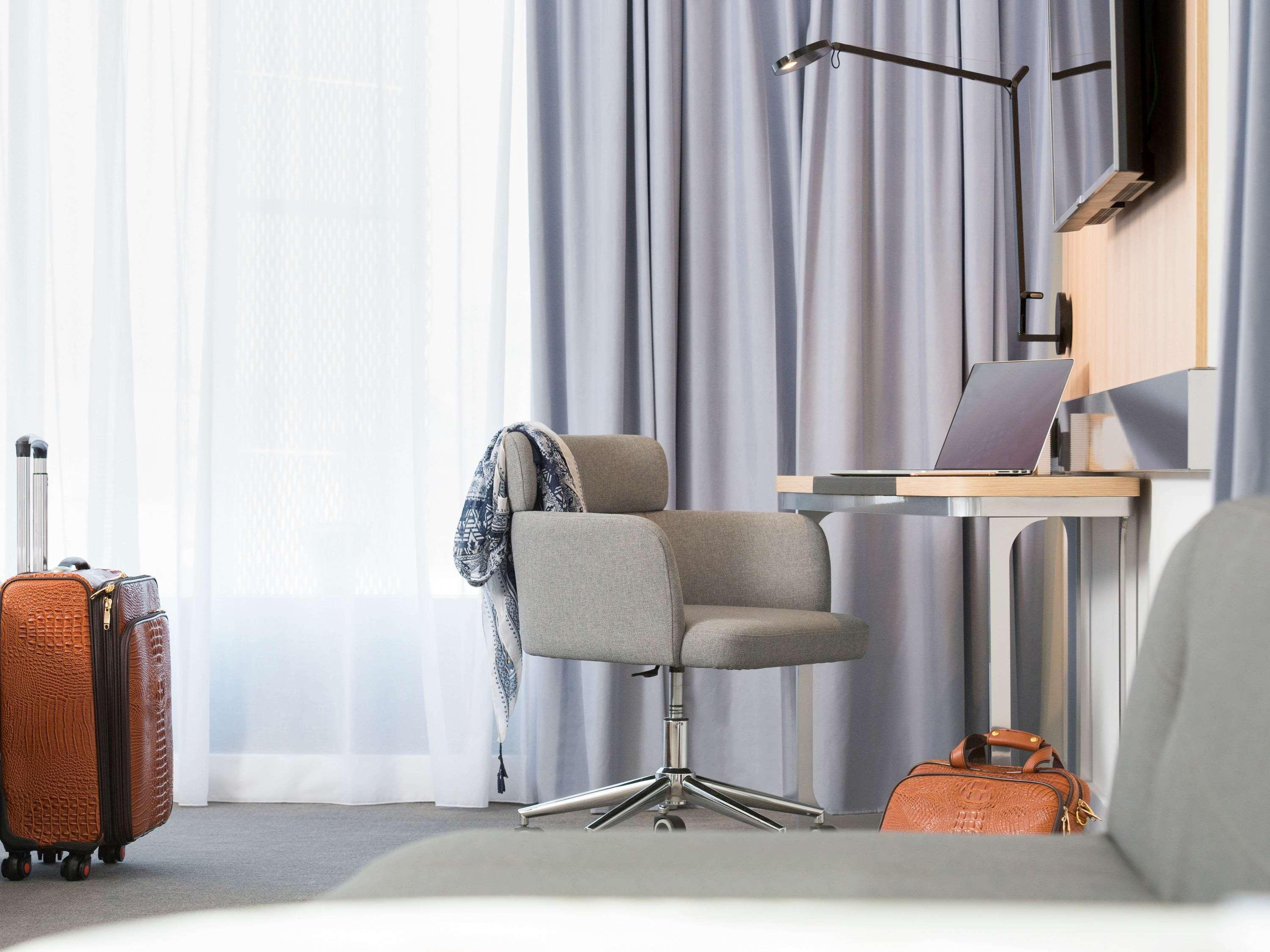 Novotel Charleroi Centre Εξωτερικό φωτογραφία