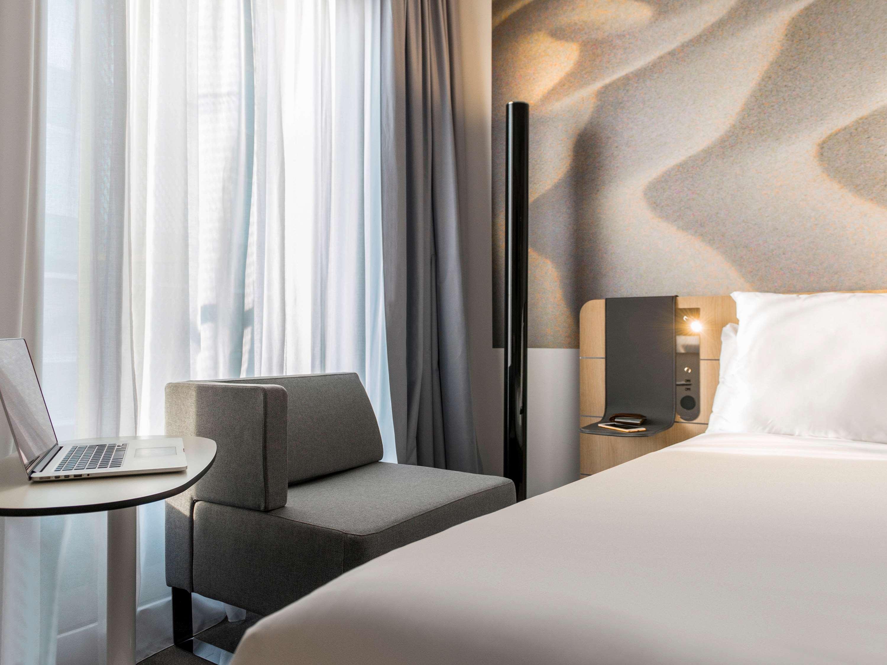 Novotel Charleroi Centre Εξωτερικό φωτογραφία