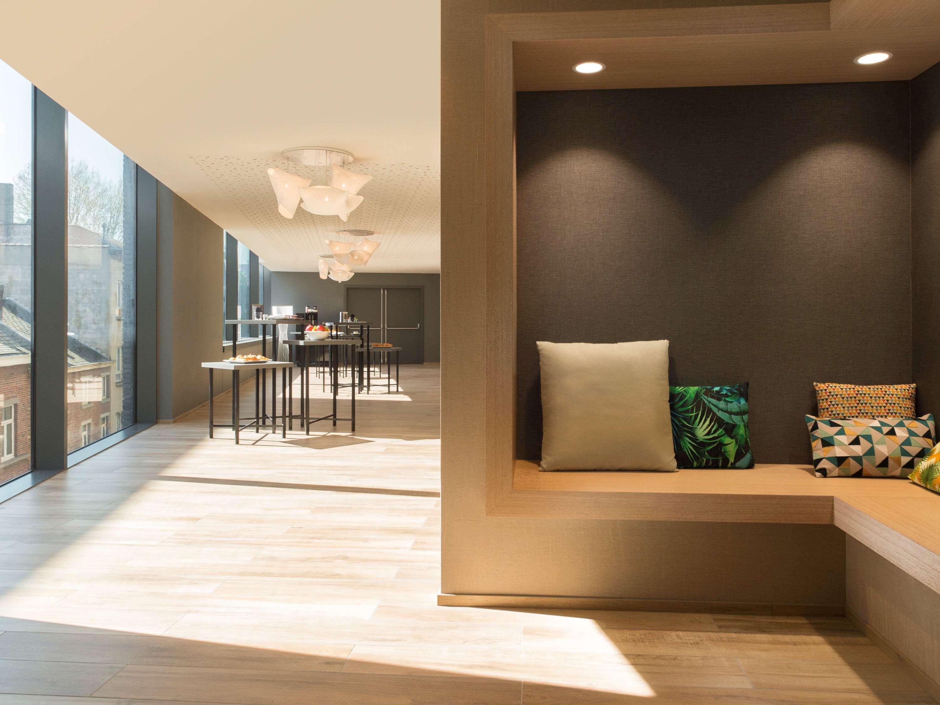 Novotel Charleroi Centre Εξωτερικό φωτογραφία