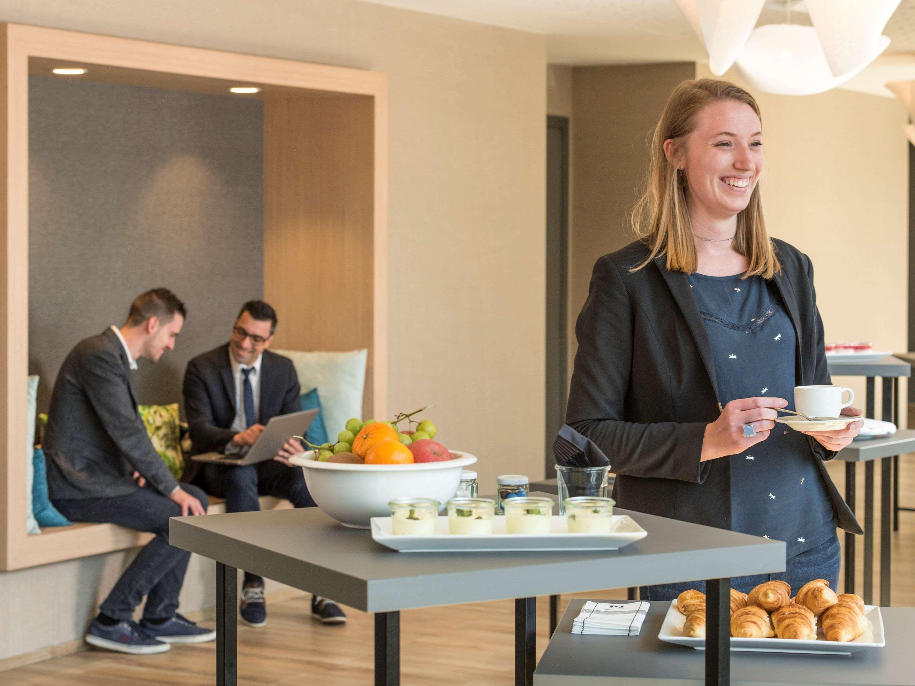 Novotel Charleroi Centre Εξωτερικό φωτογραφία